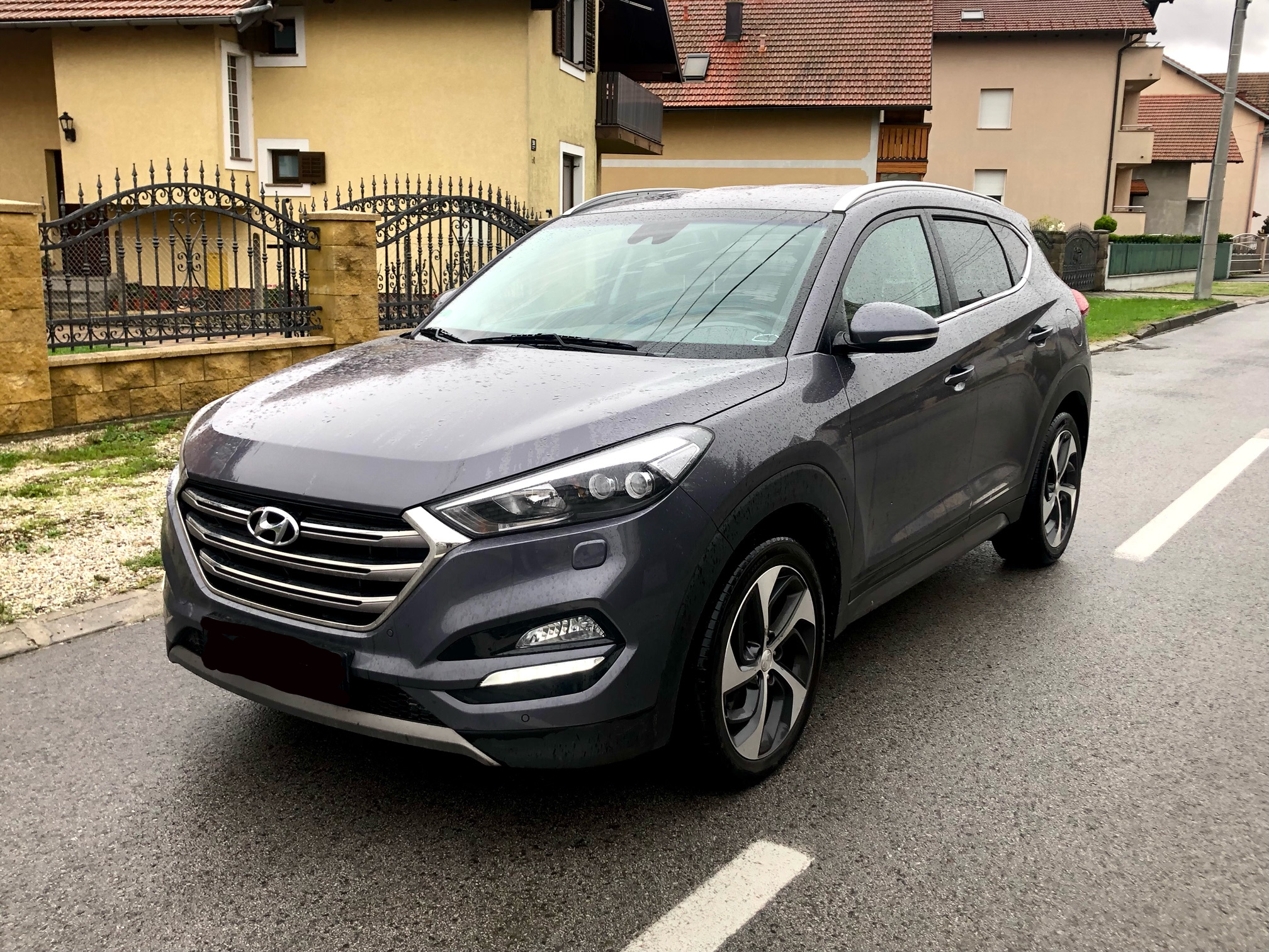 HYUNDAI TUCSON 2.0CRDI STYLE 2WD, 2016.g., 124.000km